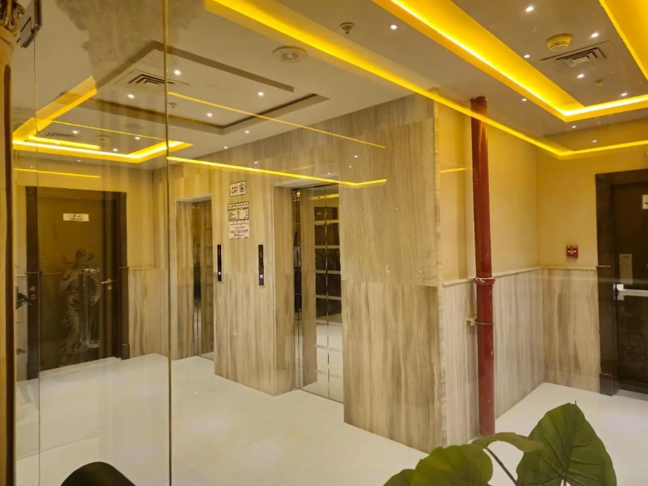 Al Manara Classic Executive Studio Dubai