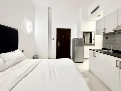 Al Manara Classic Executive Studio Dubai